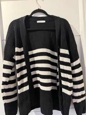 OAK + FORT Black & White Striped Ribbed Open-Front Cardigan